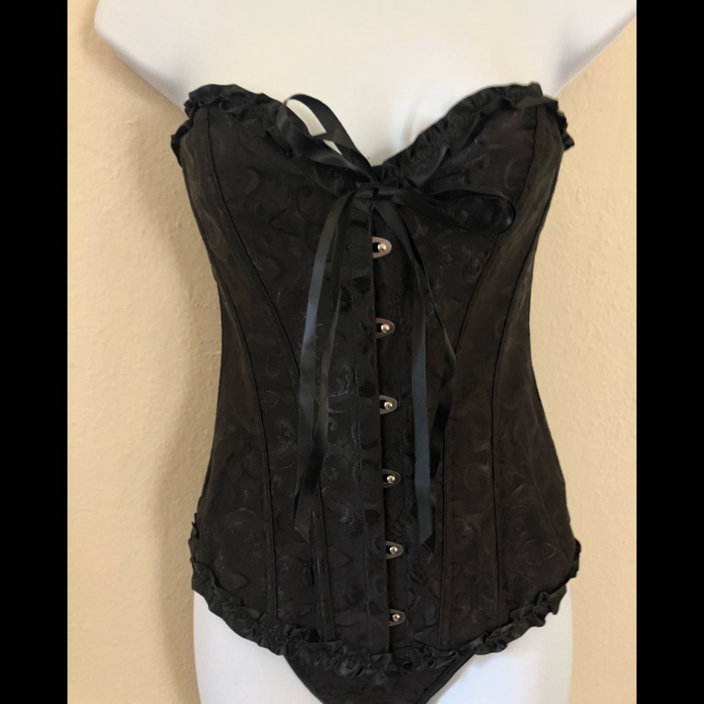 COPY - Women’s Corset/Bustier with G string Silk.